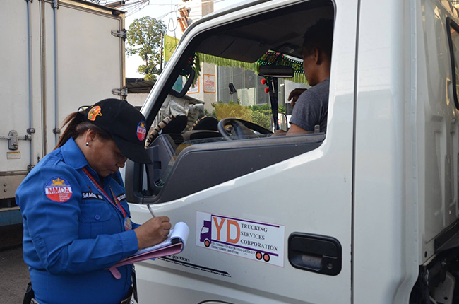  traffic enforcer in the philippines