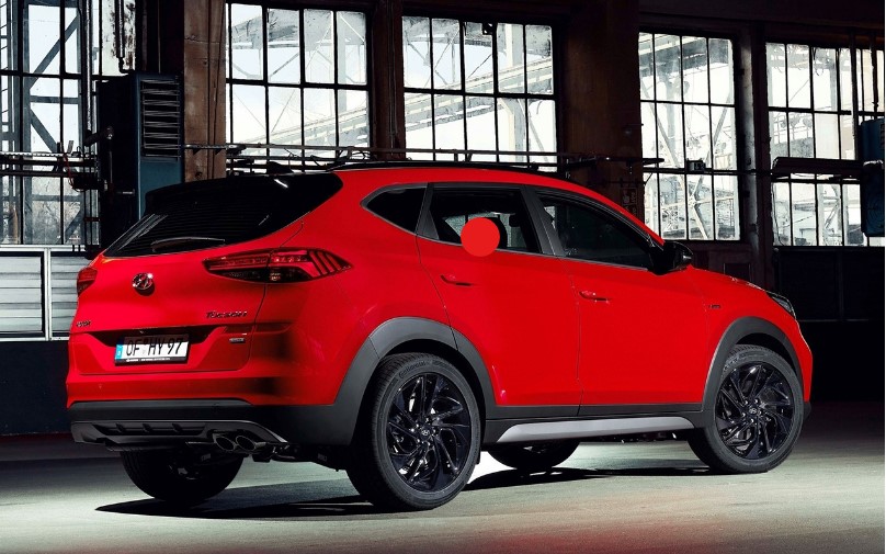 hyundai-tucson-red