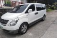 Selling 2nd Hand (Used) Hyundai Starex 2010 Automatic Diesel in Manila-1