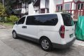 Selling 2nd Hand (Used) Hyundai Starex 2010 Automatic Diesel in Manila-2