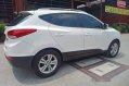 Selling White Hyundai Tucson 2012-4