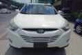 Selling White Hyundai Tucson 2012-2