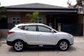 Selling Hyundai Tucson 2011 Automatic Gasoline in Parañaque-2