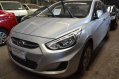 Selling Silver Hyundai Accent 2017 in Makati-3