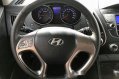 Selling Brown Hyundai Tucson 2011 Automatic Gasoline at 83000 km in Quezon City-10