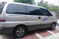 Selling 2nd Hand Hyundai Starex 2006 in Quezon City-5