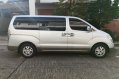 Selling 2nd Hand Hyundai Grand Starex 2010 in Parañaque-2
