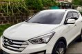 White Hyundai Santa Fe 2013 Automatic for sale -2