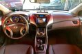 Selling Hyundai Elantra 2013 Manual Gasoline in Santa Rosa-4