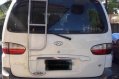 2nd Hand Hyundai Starex 2005 for sale in Quezon City-3