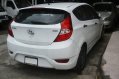 Selling White Hyundai Accent 2014 in Makati-1
