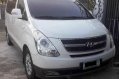 Selling White Hyundai Grand Starex 2010 Automatic Diesel -2
