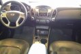 Selling Black Hyundai Tucson 2012 in Cainta-6
