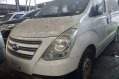 Selling White Hyundai Grand Starex 2016 in Makati -2