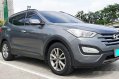 Grey Hyundai Santa Fe 2013 at 50000 km for sale-0