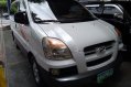 Sell White 2004 Hyundai Starex in Marikina -0