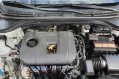 Selling Silver Hyundai Elantra 2016 Automatic Gasoline-7