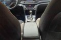 Selling Silver Hyundai Elantra 2016 Automatic Gasoline-5