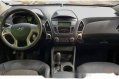 Sell Black 2011 Hyundai Tucson Automatic Gasoline at 77000 km-2