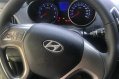 White Hyundai Tucson 2010 Automatic Gasoline for sale-9