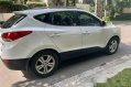 White Hyundai Tucson 2012 at 73000 km for sale-7