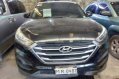 Black Hyundai Tucson 2016 at 52000 km for sale -4