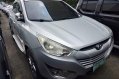 Selling Silver Hyundai Tucson 2011 Automatic Gasoline -1