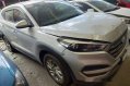 Selling Silver Hyundai Tucson 2016 at 57000 km -0