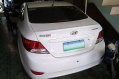 Selling White Hyundai Accent 2012 Manual Gasoline-5