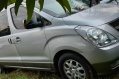 2nd-hand Hyundai Starex 2009 for sale in Malabon-0