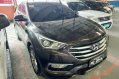 Selling Black Hyundai Santa Fe 2016 Automatic Diesel-3