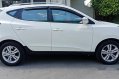 White Hyundai Tucson 2011 at 87000 for sale -3