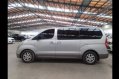 Selling Hyundai Grand Starex 2010 Van in Cebu City-2