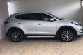 Selling White Hyundai Tucson 2016 in Manila-2