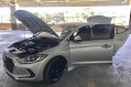 Silver Hyundai Elantra 2017 for sale in Manual-8