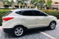 Selling White Hyundai Tucson 2013 in Pasig-1