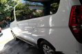 Selling White Hyundai Grand Starex 2012 Automatic Diesel -3