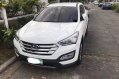 Selling White Hyundai Santa Fe 2013 in Angeles -0
