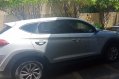 Selling Silver Hyundai Tucson in Quezon City-3