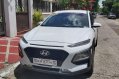 Selling White Hyundai KONA in Manila-0
