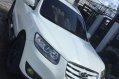 Selling White Hyundai Santa Fe for sale in Cabanatuan-1