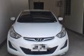 Selling White Hyundai Elantra in Carmona-5