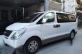 White Hyundai Starex 2013 for sale in Cainta-0