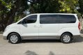 Sell White 2016 Hyundai Grand starex in Manila-1