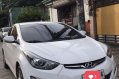 Selling White Hyundai Elantra in Manila-0