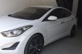 Sell White Hyundai Elantra in Carmona-4