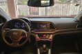Selling White Hyundai Elantra 2017 in Muntinlupa-7