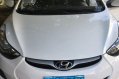 Selling Pearl White Hyundai Elantra 2013 in Manila-5
