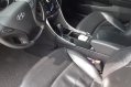 Selling Pearl White Hyundai Sonata 2011 in Pasig-8