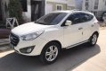 Selling White Hyundai Tucson 2011 in Baliuag-0